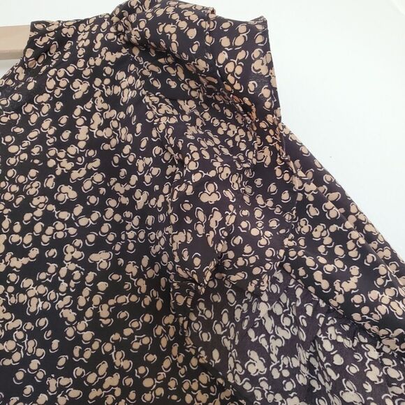 Very J Women's Plus Size Size 2XL Black and Tan Printed Long Sleeve Blouse - Picture 9 of 12